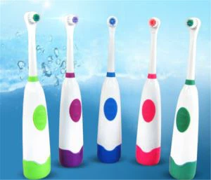 4 צבעים רך מברשת שיניים רוטרי מברשת שיניים חשמלית